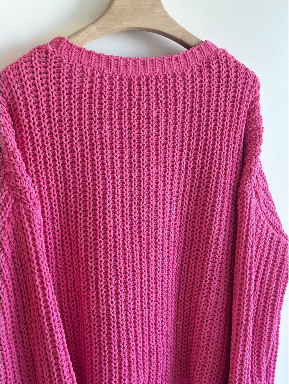 American Eagle Oversized Chenille Crewneck Sweater Hot Pink Chunky Knit Size M - Picture 4 of 9